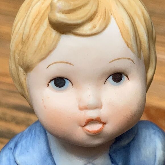 Lenox Boy Figurine Monday’s Child with Blue Jacket and Pastel Bouquet - Picture 8 of 13